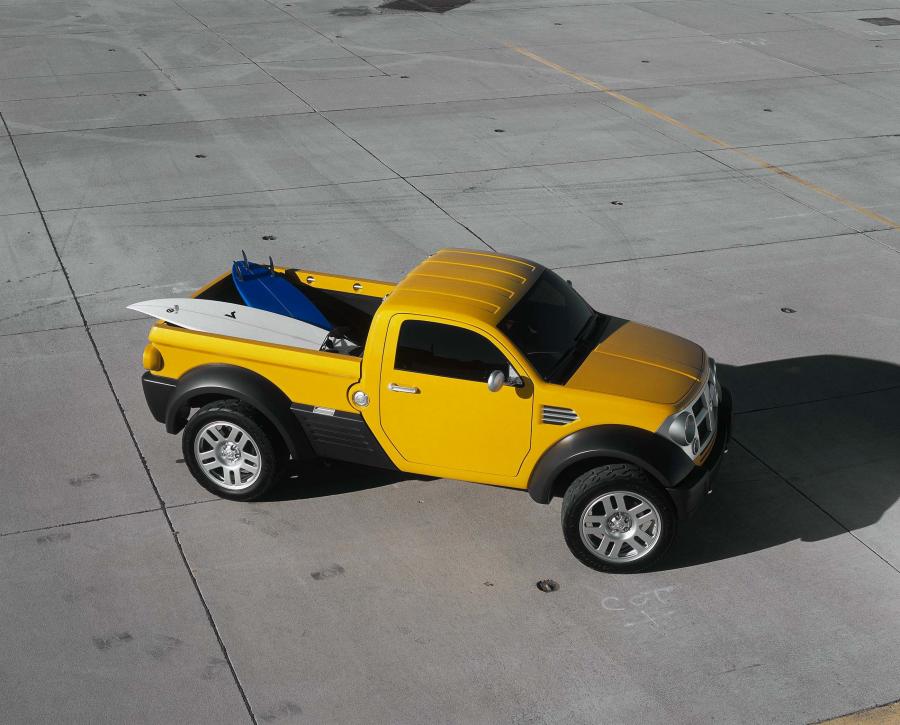  Dodge M80 Concept 2002 года  (фото 18 из 50)